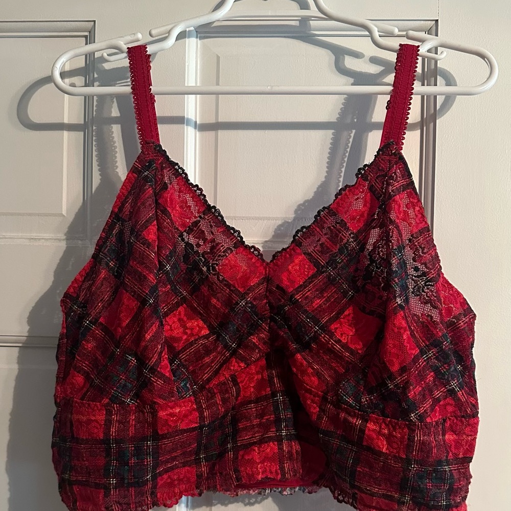 NWOT Torrid Red Tartan Plaid Unlined Lace Wireless Crop Bralette